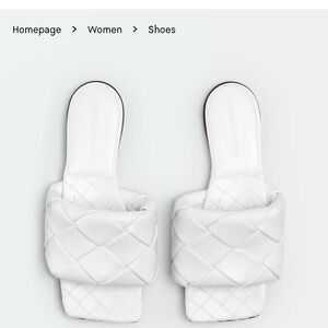Bottega Veneta White Quilted Lido Slides